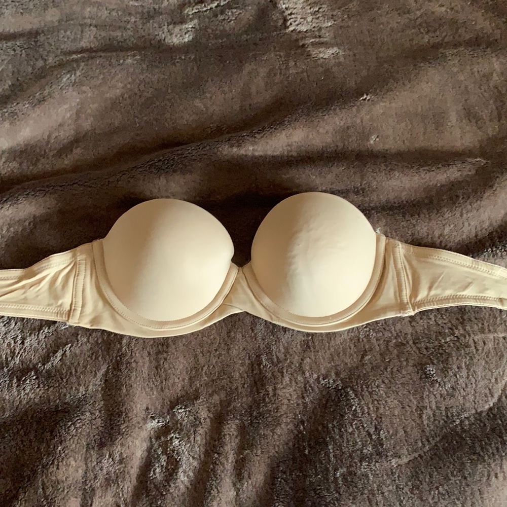 strapless bra